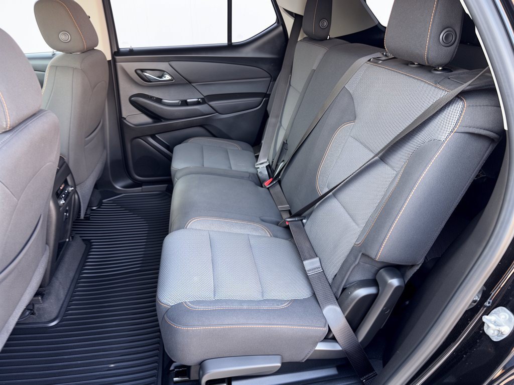 Used 2018 Chevrolet Traverse LS FWD image 25