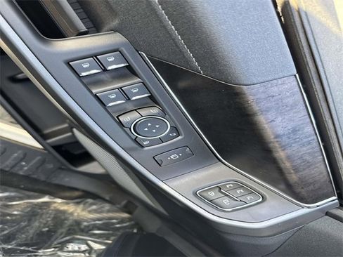 New 2025 Ford F250 Lariat w/ Lariat Ultimate Package image 19