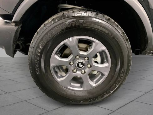 Used 2025 Ford Bronco Big Bend image 10