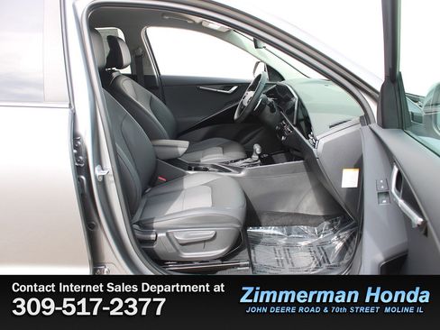 Used 2024 Kia Niro EX image 18