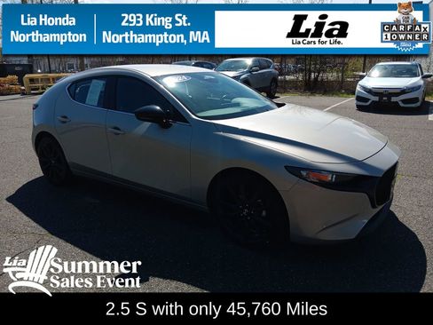 Used 2024 MAZDA MAZDA3 s FWD image 1