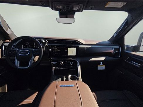 New 2026 GMC Sierra 2500 Denali w/ Technology Package image 25