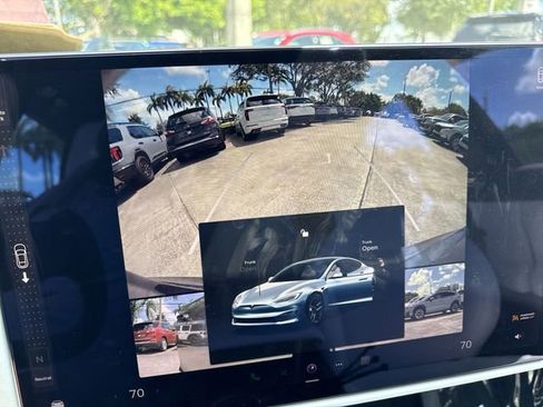 Used 2022 Tesla Model S AWD/4WD image 17