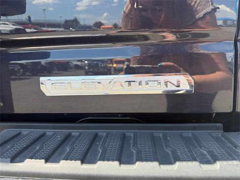 Used 2022 GMC Sierra 1500 Elevation image 15