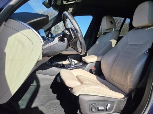 Used 2018 BMW X3 xDrive30i w/ Executive Package image 6