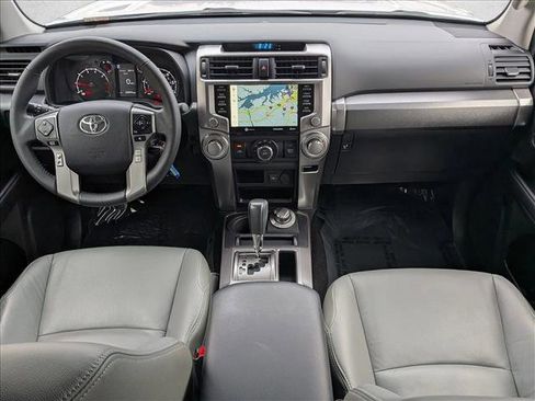 Used 2020 Toyota 4Runner SR5 image 18