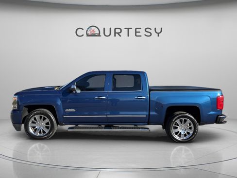 Used 2017 Chevrolet Silverado 1500 High Country image 5