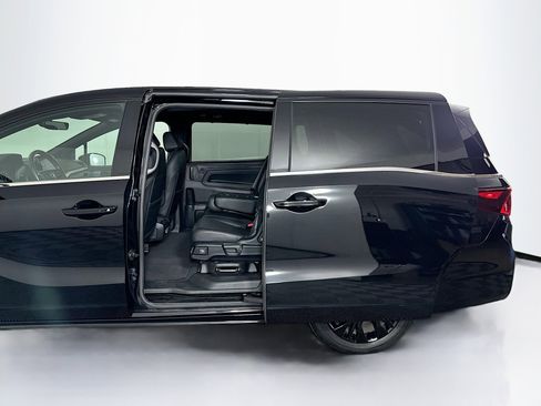 Used 2025 Honda Odyssey Sport-L image 26