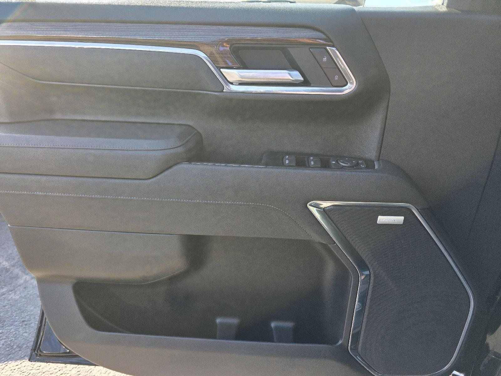 Used 2026 Chevrolet Silverado 1500 LT Trail Boss w/ Convenience Package II AWD/4WD image 19
