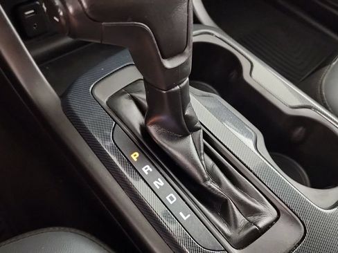 Used 2018 Chevrolet Colorado Z71 AWD/4WD image 23