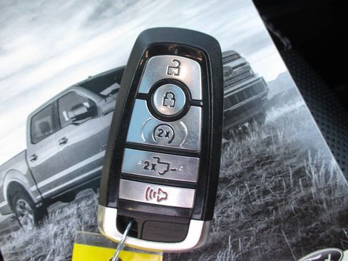 Used 2018 Ford F150 Lariat w/ Equipment Group 502A Luxury image 38