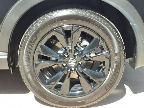 Used 2026 Honda CR-V Sport Touring image 11