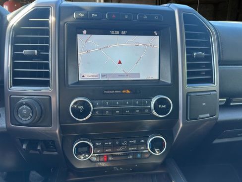 Used 2019 Ford Expedition Max Platinum image 20