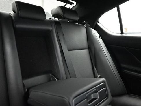 Used 2022 Lexus IS 300 w/ Premium Package RWD image 13