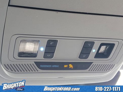 Used 2022 Ford Explorer XLT image 28