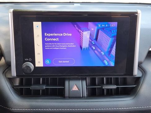 Certified 2025 Toyota RAV4 XLE AWD/4WD image 13