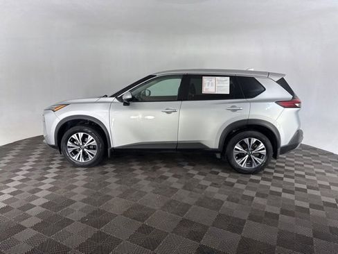 Certified 2021 Nissan Rogue SV image 8
