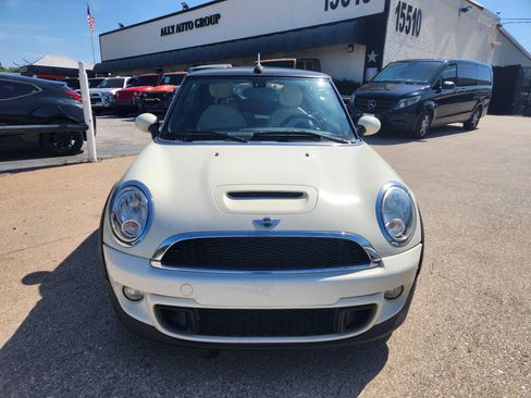 Used 2014 MINI Cooper S FWD image 8