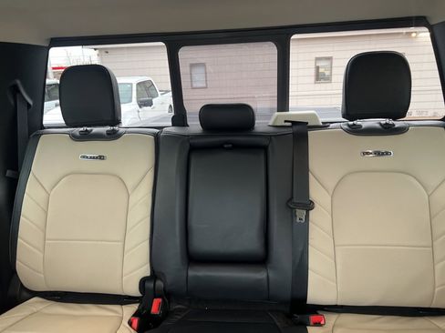 Certified 2021 Ford F250 Limited w/ FX4 Off-Road Package image 15