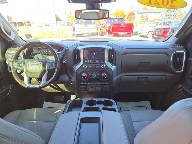 Used 2022 GMC Sierra 1500 SLT w/ Driver Alert Package II AWD/4WD image 3