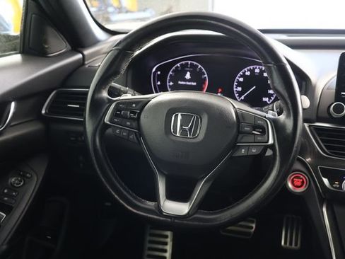 Used 2019 Honda Accord Sport image 10