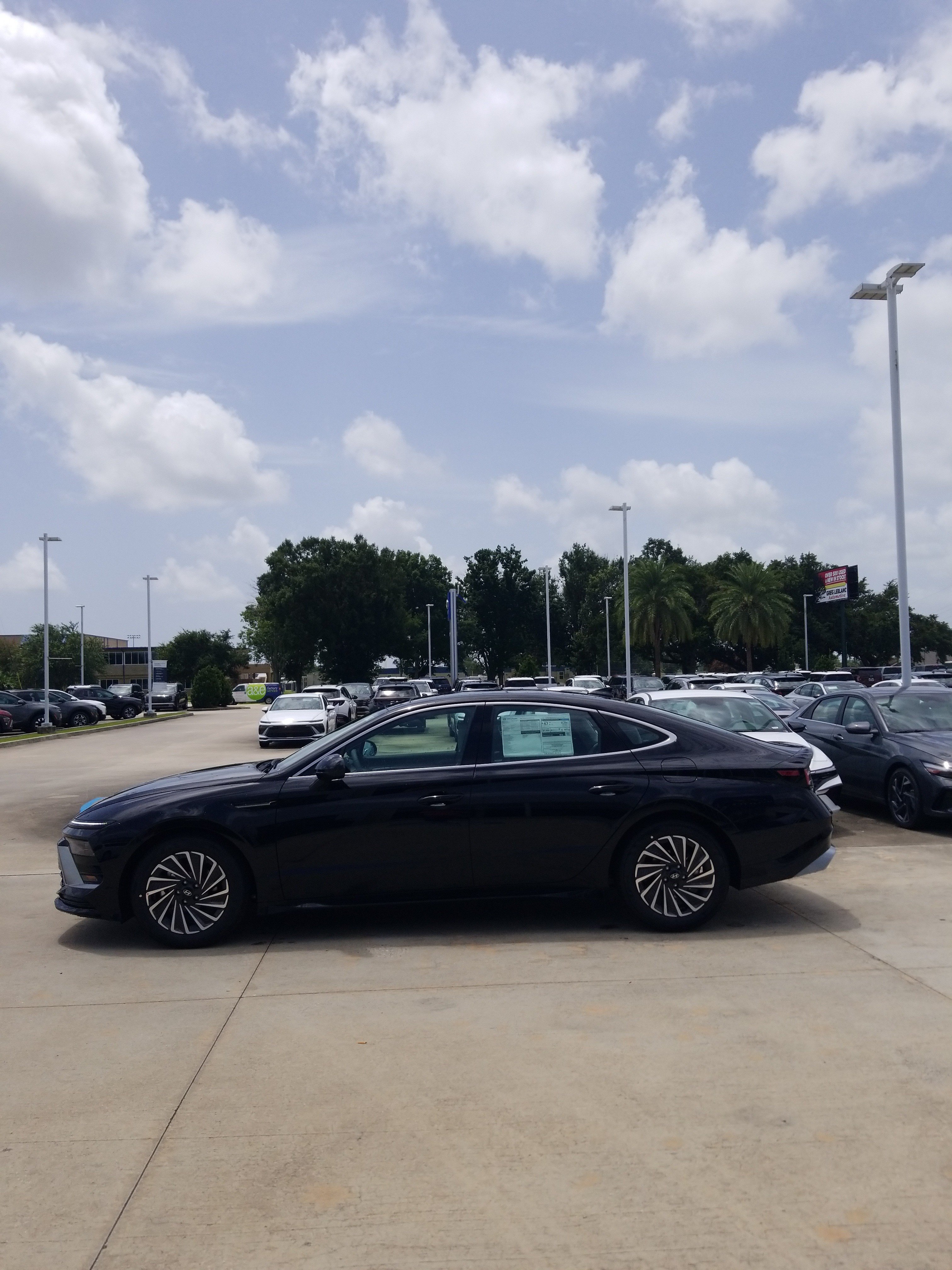 New 2026 Hyundai Sonata SEL FWD image 4