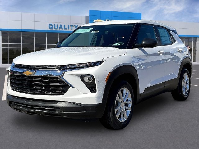 New 2026 Chevrolet TrailBlazer LS FWD image 2