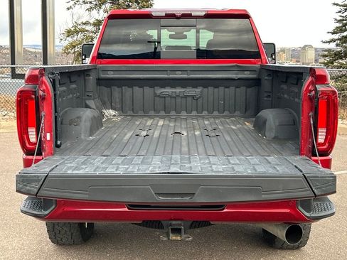 Used 2021 GMC Sierra 2500 AT4 w/ AT4 Premium Plus Package image 5