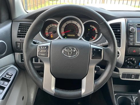 Used 2012 Toyota Tacoma 4x4 Double Cab w/ TRD Sport Pkg image 32