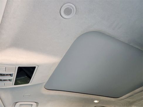 New 2025 Land Rover Defender 130 V8 image 17