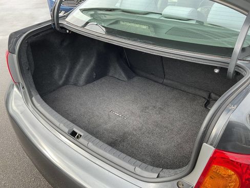 Used 2010 Toyota Corolla LE image 28