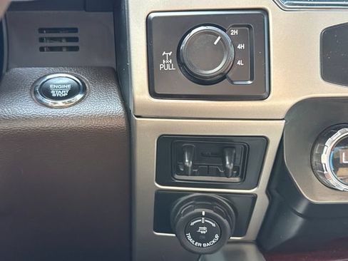 Used 2022 Ford F250 King Ranch w/ King Ranch Ultimate Package AWD/4WD image 29