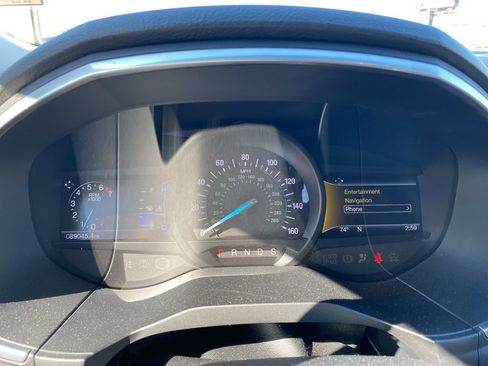 Used 2017 Ford Edge Titanium w/ Equipment Group 301A image 20