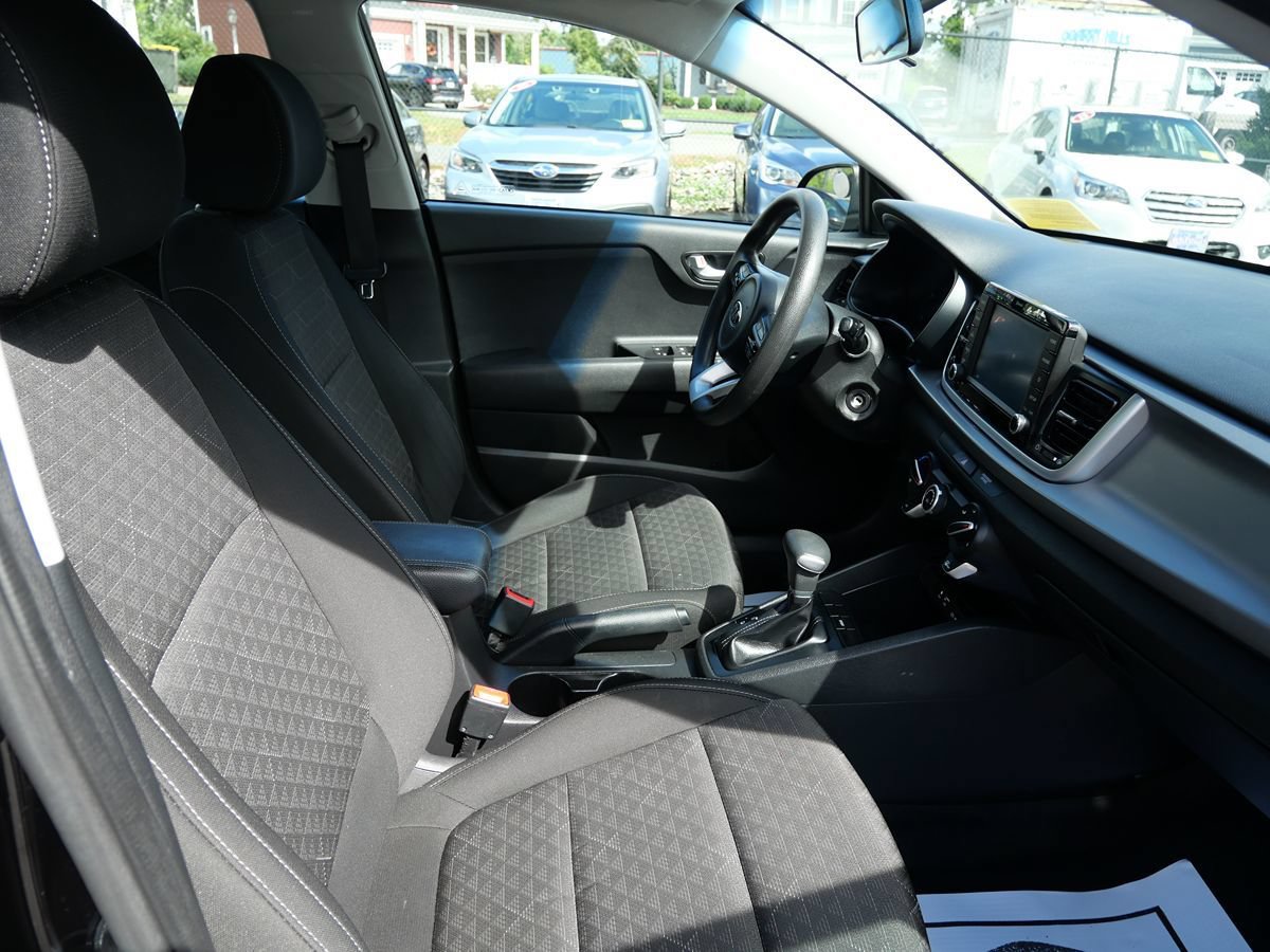Used 2020 Kia Rio S FWD image 17
