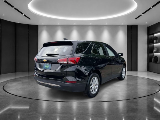 Certified 2024 Chevrolet Equinox LT FWD image 12