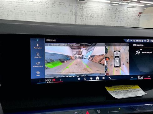 Used 2025 BMW X3 xDrive30i w/ Premium Package image 23