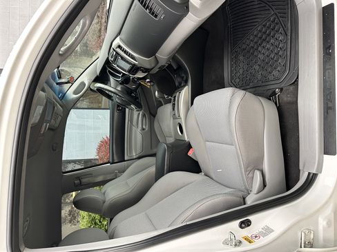 Used 2015 Toyota Tacoma TRD Off-Road w/ TRD Off-Road Package image 21