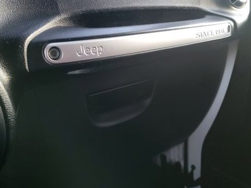 Used 2017 Jeep Wrangler Unlimited Sahara w/ Trailer Tow Group image 35