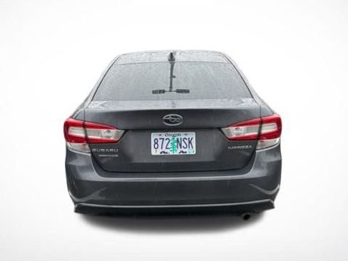 Used 2018 Subaru Impreza 2.0i Premium image 4