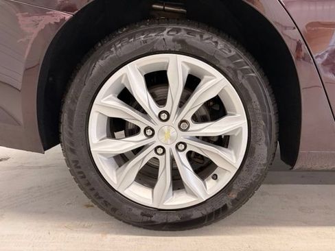 Used 2020 Chevrolet Malibu LT FWD image 7