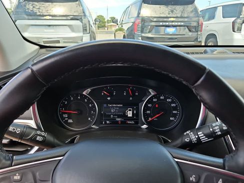 Used 2024 Chevrolet Equinox LT FWD image 22
