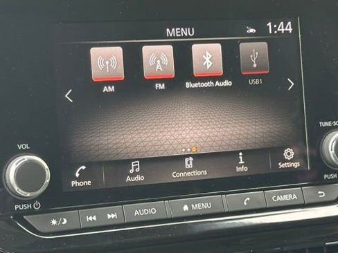 New 2025 Nissan Pathfinder SV w/ Black Appearance Package image 36