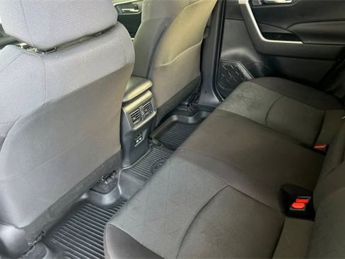 Used 2024 Toyota RAV4 XLE image 14