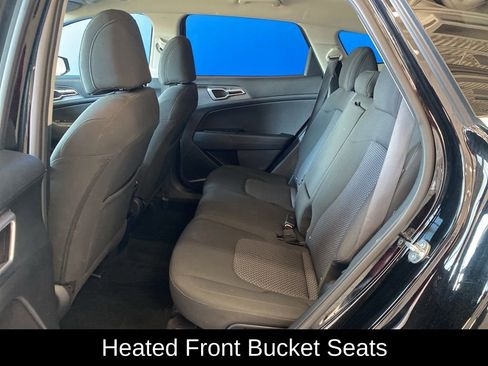 Used 2025 Kia Sportage LX image 11