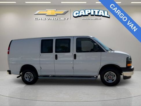 Used 2024 GMC Savana 2500 w/ Driver Convenience Package RWD image 7
