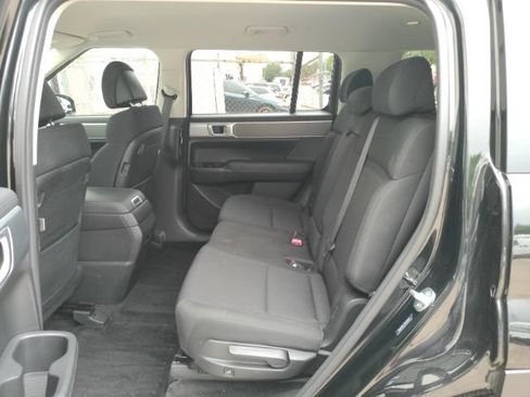 Used 2024 Hyundai Santa Fe SE FWD image 18