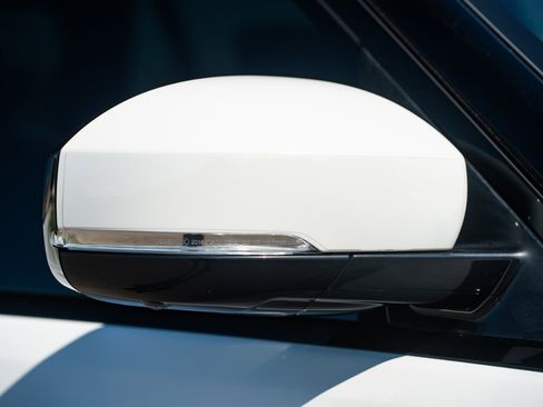 Used 2020 Land Rover Range Rover HSE image 13