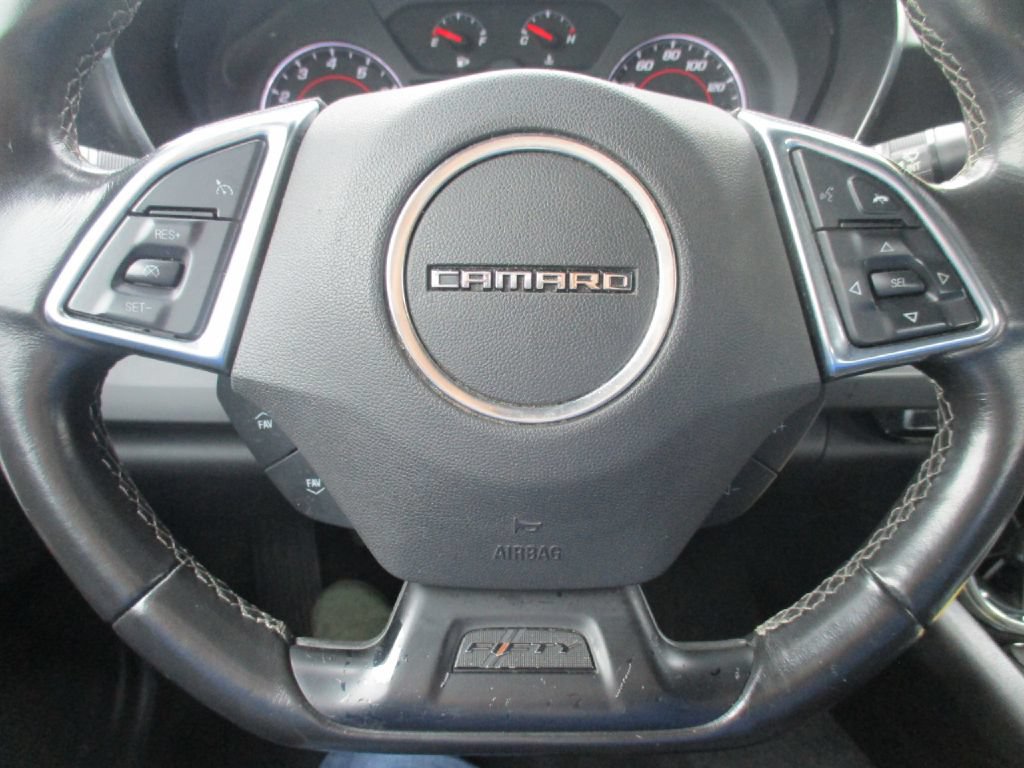 Used 2017 Chevrolet Camaro LS RWD image 9