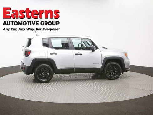 Used 2021 Jeep Renegade Sport image 45