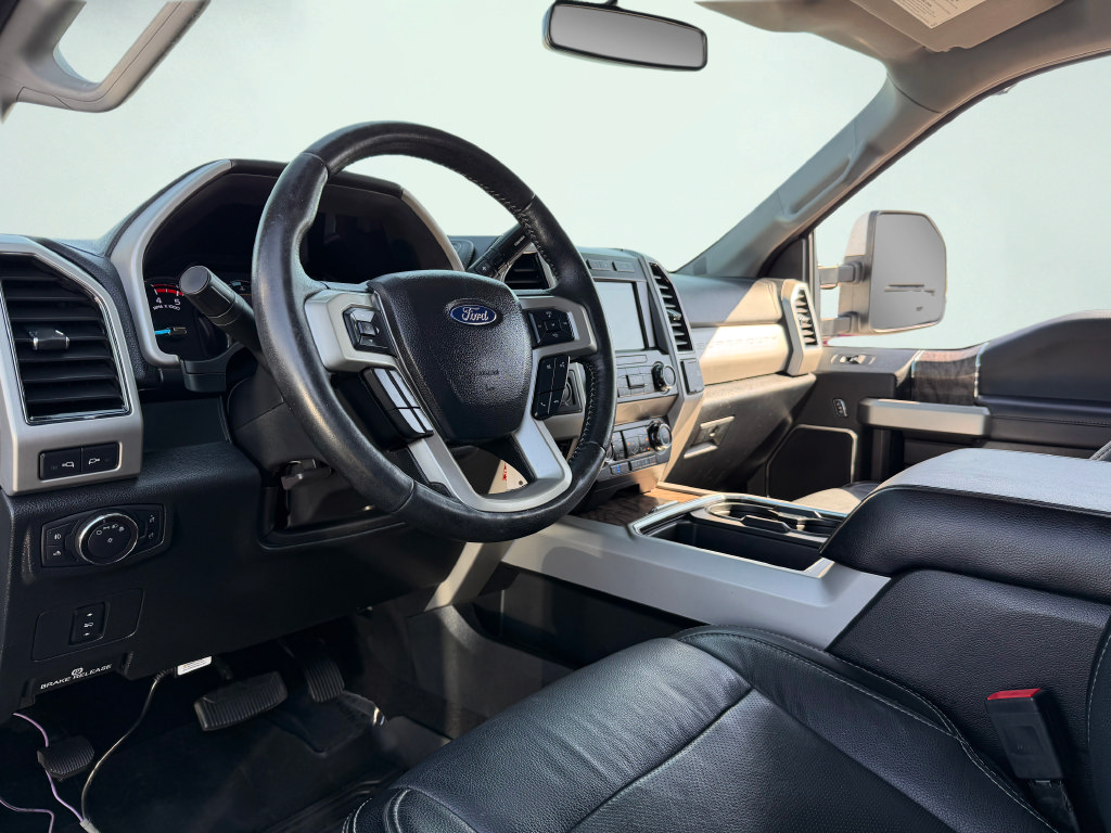 Used 2019 Ford F250 Lariat w/ Lariat Value Package AWD/4WD image 43